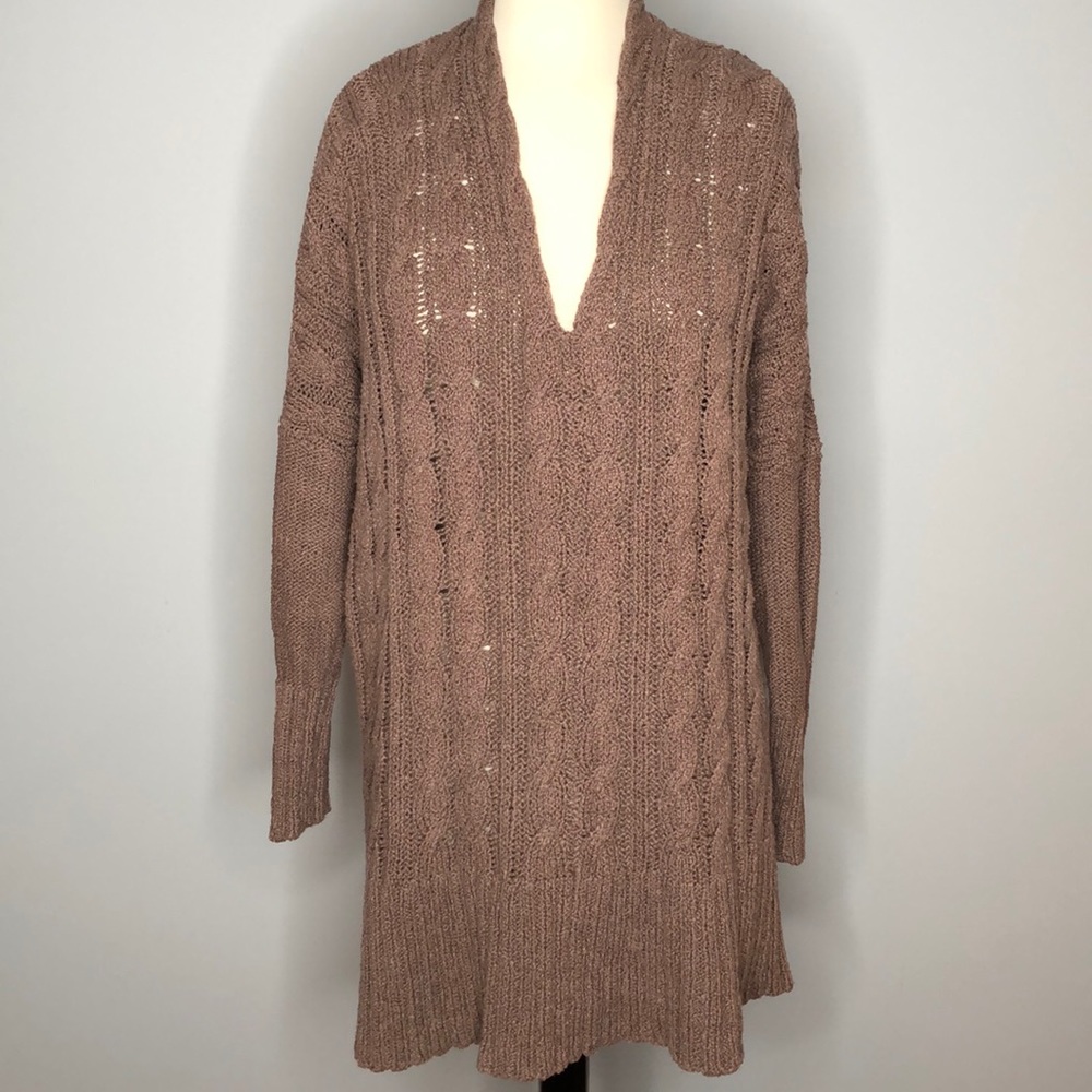 Free People Heavy cable knit loose fitting sweater